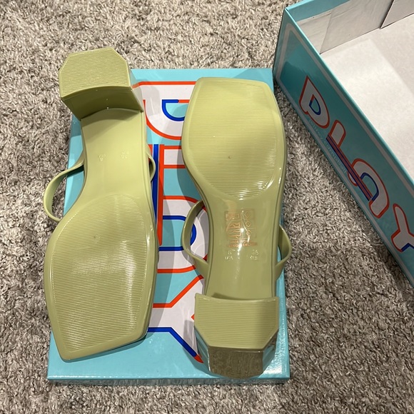 BRAND NEW JEFFREY CAMPBELL HEEL SANDAL - Picture 3 of 4